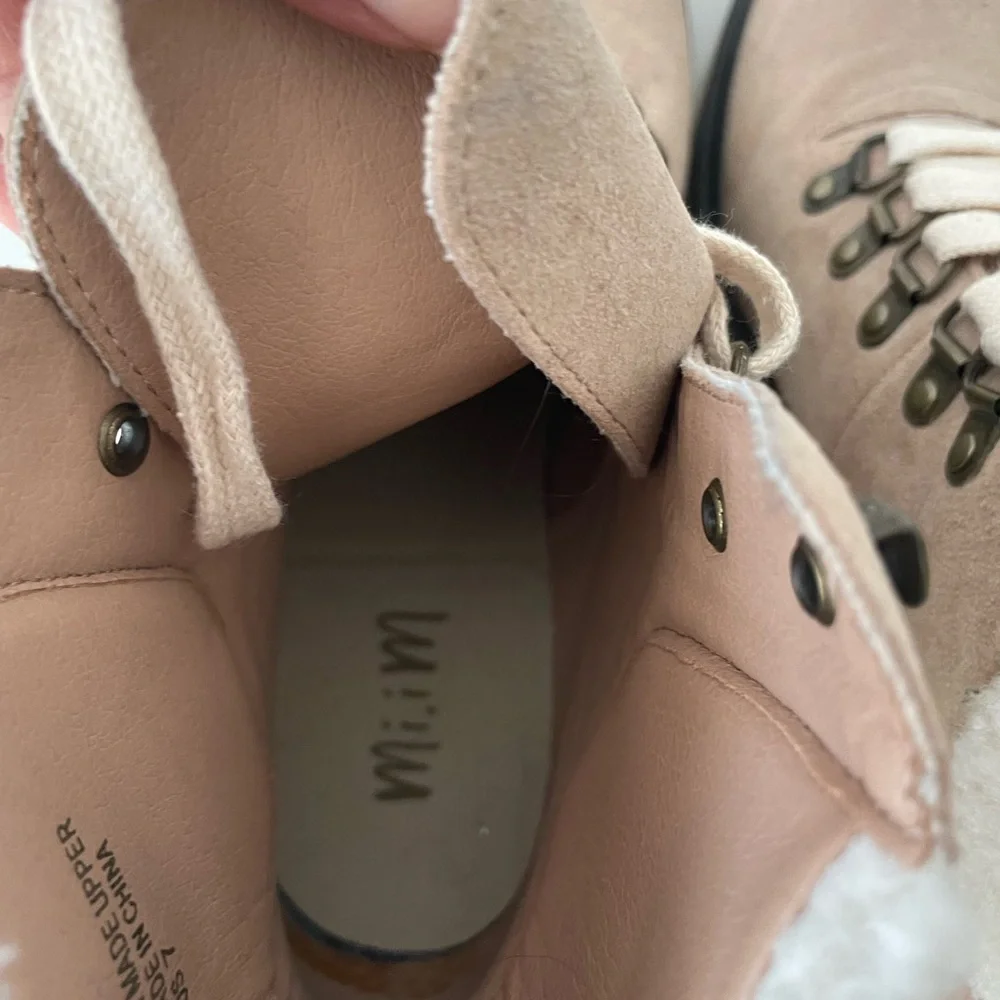 Mi.iM Tan Winter Boots with Rugged Design